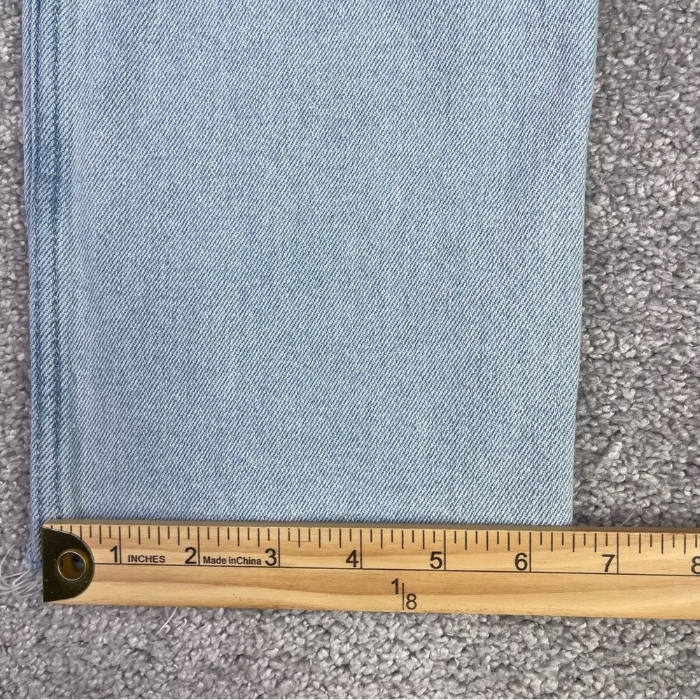 Hollister Jeans Women's 26 Blue Straight High Rise Light Wash Button Fly Ripped - Picture 11 of 12